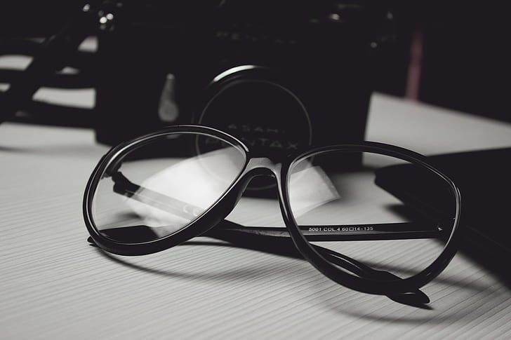 How to Choose A Pair of Optical Glasses?